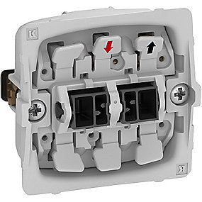 FUGA AFBRYDER 1POL 16A UA