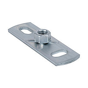 Walraven grundflange M8. BUP. Elforzinket. 25x80mm med punktsvejset muffe
