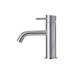 Qtoo d line håndvaskarmatur, håndvaskarmatur, Qtoo armatur, rustfri stål armatur, børstet rustfri stål armatur, fast tud, 125mm tud, 5l/min, VVS.